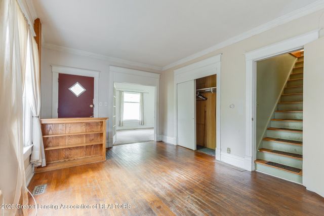 426 N Putnam Street, Williamston, MI 48895