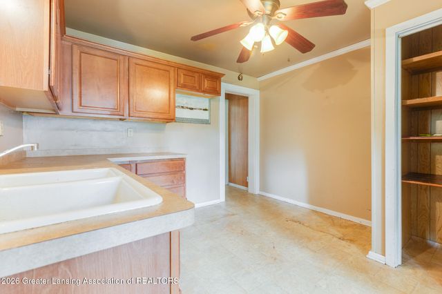 426 N Putnam Street, Williamston, MI 48895