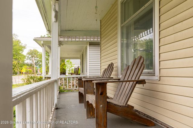 426 N Putnam Street, Williamston, MI 48895