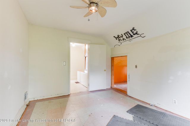 426 N Putnam Street, Williamston, MI 48895
