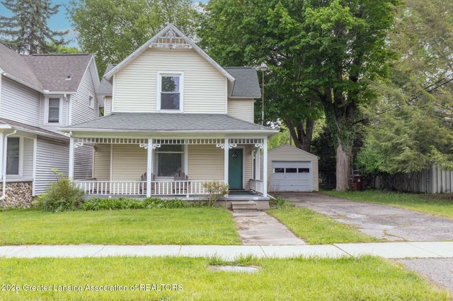 426 N Putnam Street, Williamston, MI 48895
