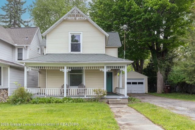 426 N Putnam Street, Williamston, MI 48895