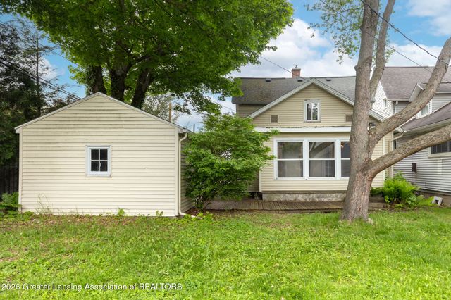 426 N Putnam Street, Williamston, MI 48895