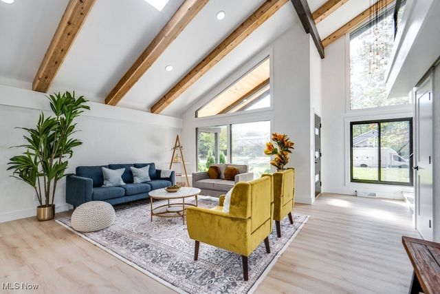 561 Upland Road, Bay Village, OH 44140