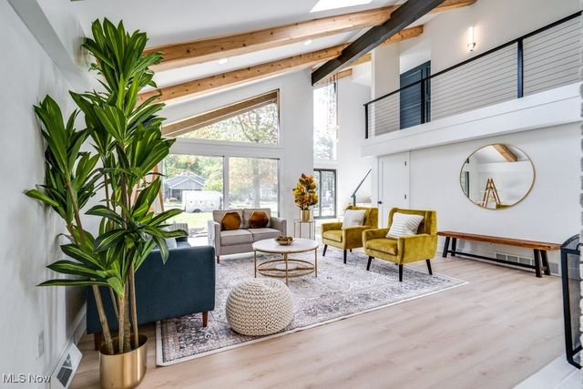 561 Upland Road, Bay Village, OH 44140