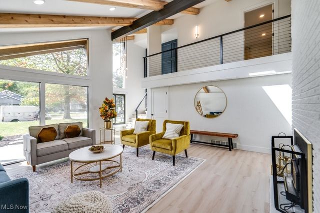 561 Upland Road, Bay Village, OH 44140