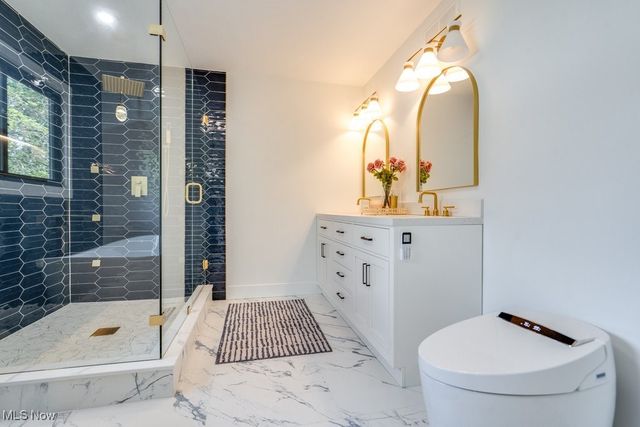 561 Upland Road, Bay Village, OH 44140