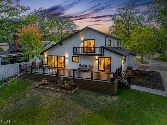 561 Upland Road, Bay Village, OH 44140