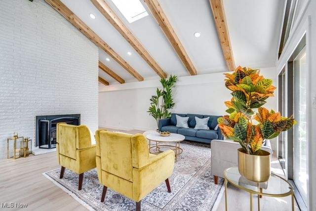 561 Upland Road, Bay Village, OH 44140