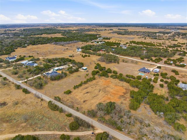 100 County Road 220, Florence, TX 76527