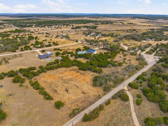 100 County Road 220, Florence, TX 76527