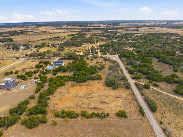 100 County Road 220, Florence, TX 76527