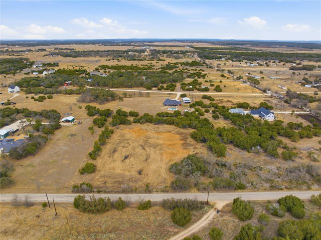 100 County Road 220, Florence, TX 76527