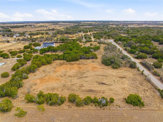 100 County Road 220, Florence, TX 76527