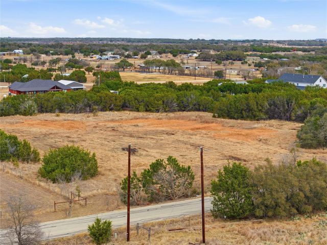 100 County Road 220, Florence, TX 76527