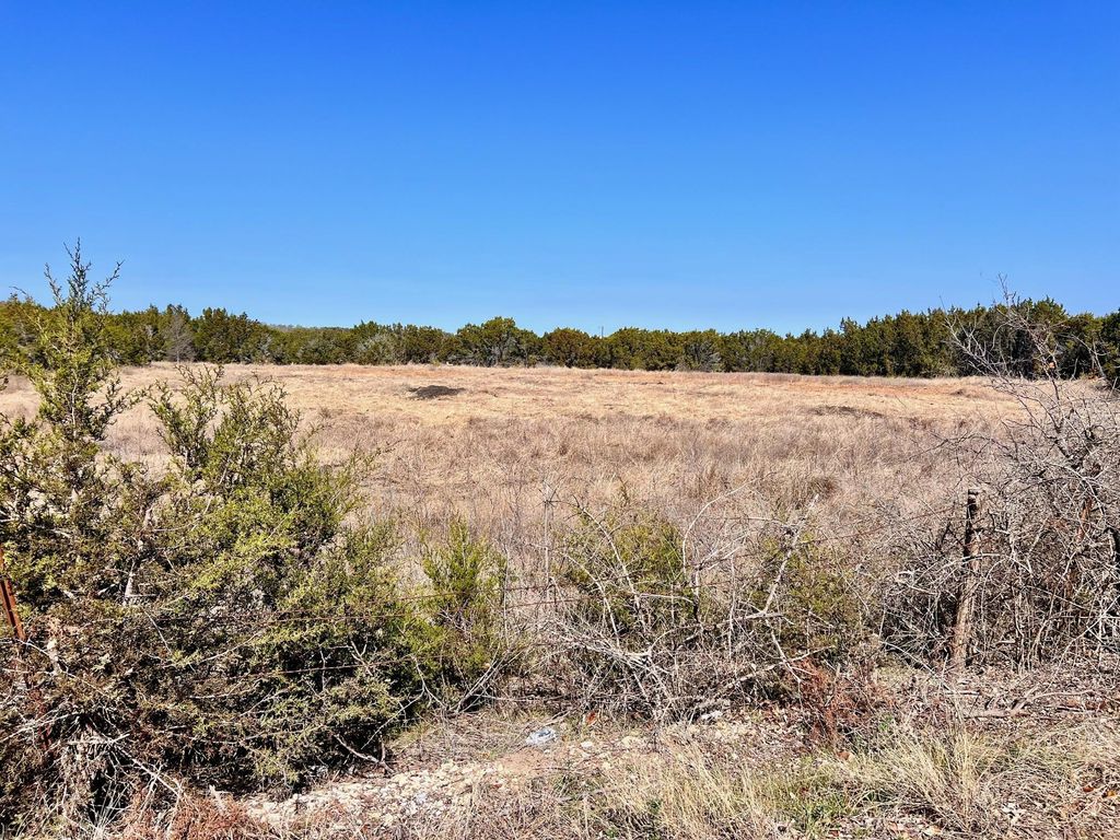 100 County Road 220, Florence, TX 76527