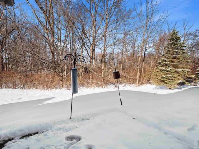 9035 Falcons Run, Fort Wayne, IN 46825