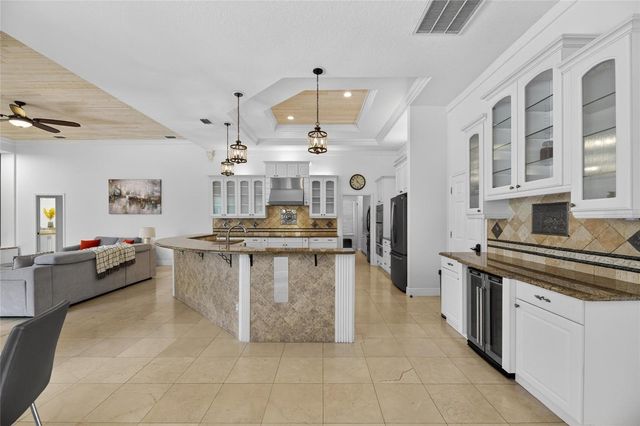 6353 W MACLAURIN DRIVE, Tampa, FL 33647