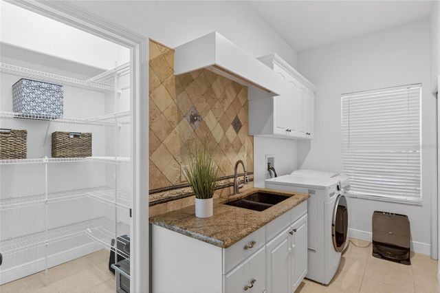 6353 W MACLAURIN DRIVE, Tampa, FL 33647