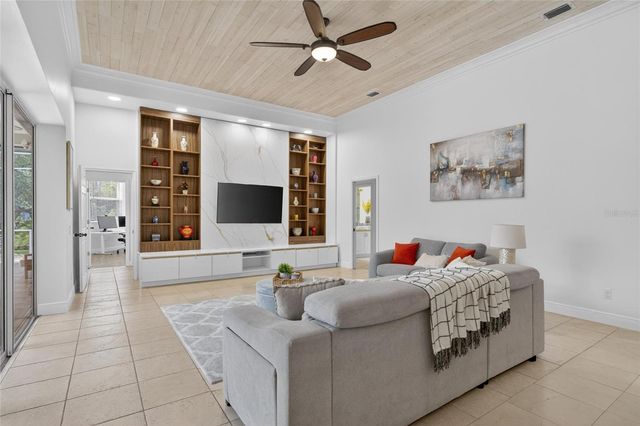 6353 W MACLAURIN DRIVE, Tampa, FL 33647