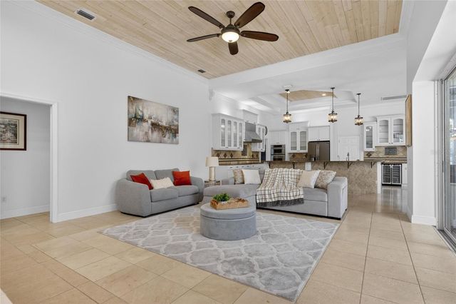 6353 W MACLAURIN DRIVE, Tampa, FL 33647