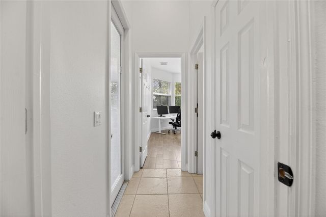 6353 W MACLAURIN DRIVE, Tampa, FL 33647