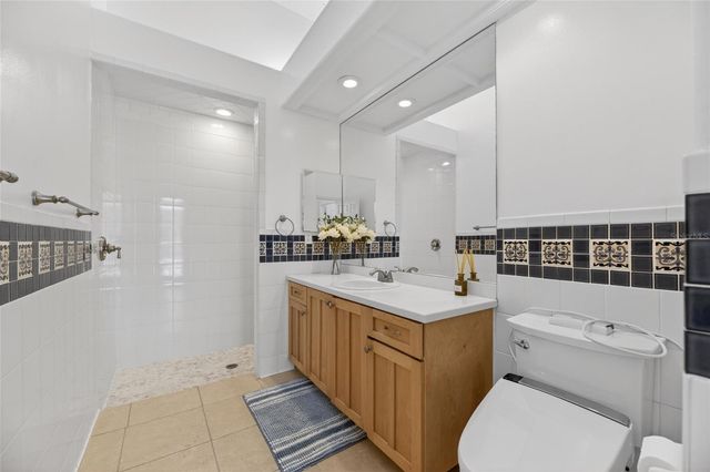 6353 W MACLAURIN DRIVE, Tampa, FL 33647