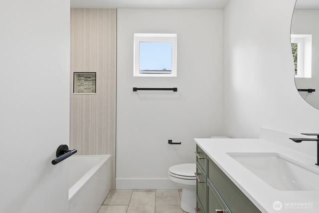 1109 NW 65th Street, Seattle, WA 98117