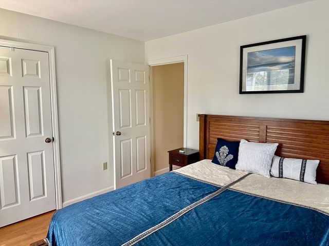 96 Anderer Lane 5, Boston, MA 02132