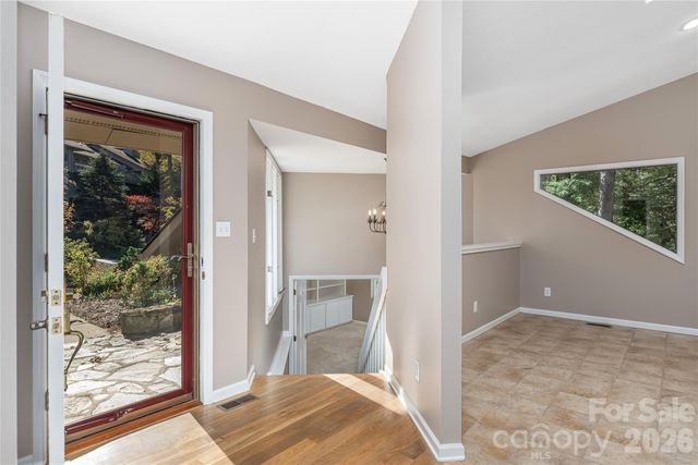1101 Timber Trail, Asheville, NC 28804