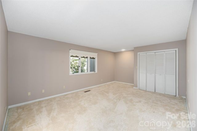 1101 Timber Trail, Asheville, NC 28804