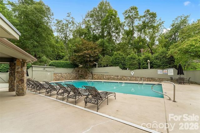 1101 Timber Trail, Asheville, NC 28804