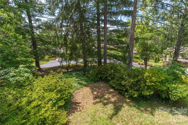 1101 Timber Trail, Asheville, NC 28804
