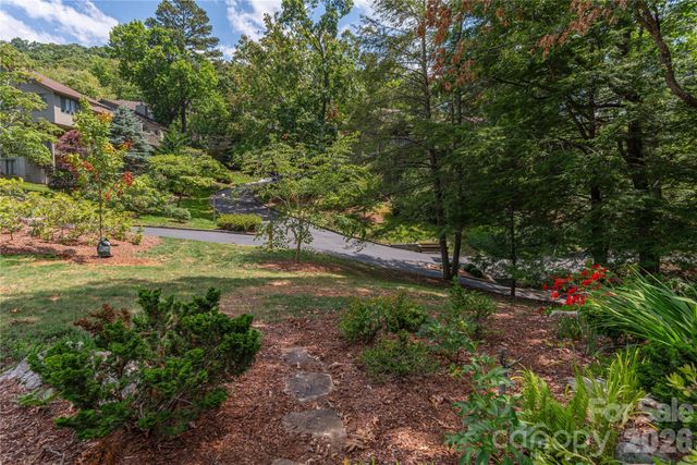 1101 Timber Trail, Asheville, NC 28804