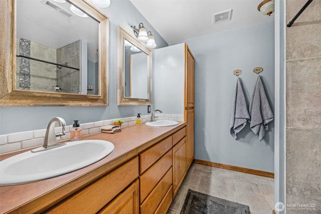 1329 63 Street SE, Everett, WA 98203