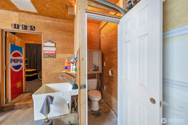 1329 63 Street SE, Everett, WA 98203