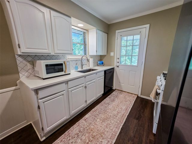 325 Clary Drive, Mesquite, TX 75149