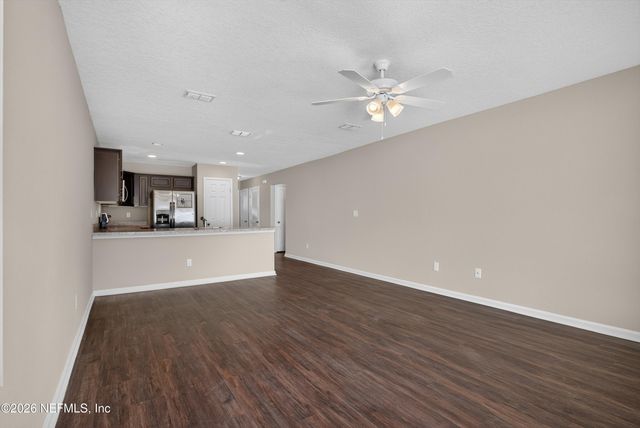 7253 TOWNSEND VILLAGE Court, Jacksonville, FL 32277