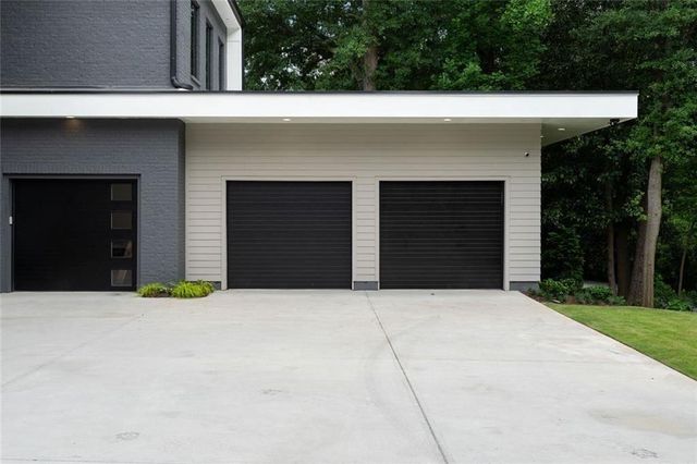 4063 Rickenbacker Drive NE, Atlanta, GA 30342