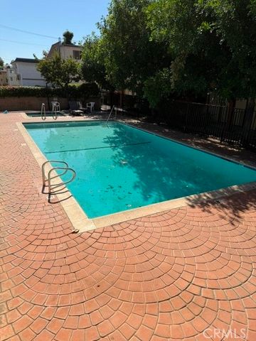 14287 Foothill, Sylmar, CA 91342