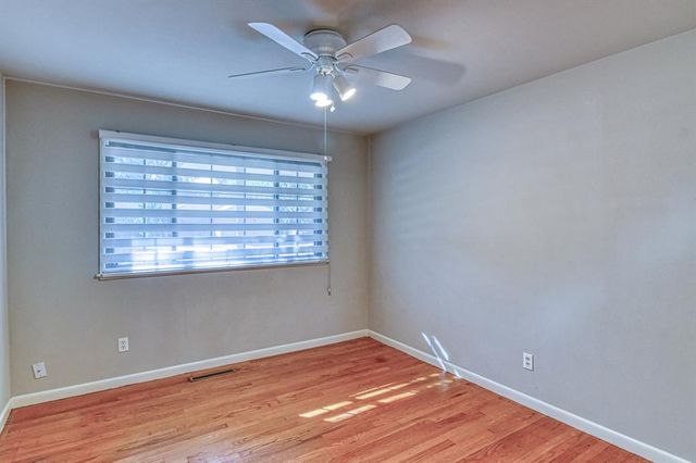 1221 Cruce Street, Norman, OK 73069