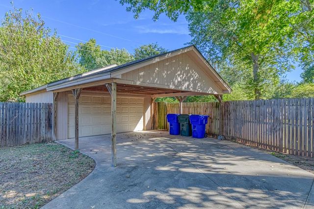 1221 Cruce Street, Norman, OK 73069