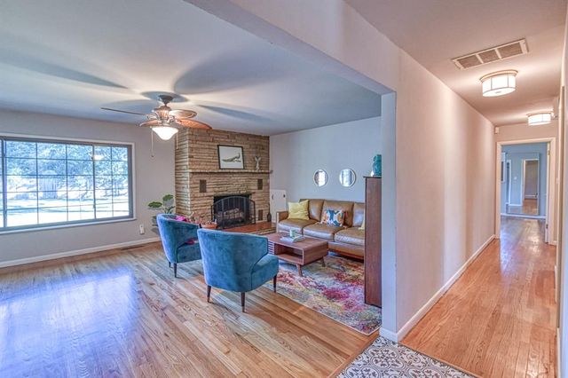 1221 Cruce Street, Norman, OK 73069