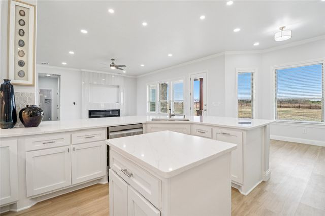 6721 County Road 1140, Leonard, TX 75452