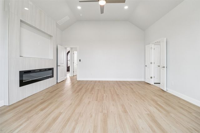 6721 County Road 1140, Leonard, TX 75452