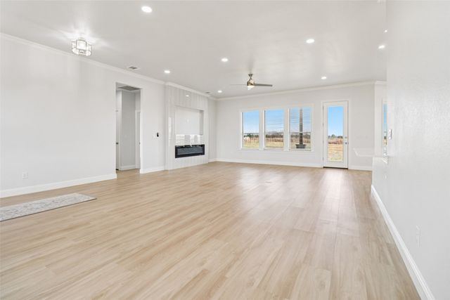 6721 County Road 1140, Leonard, TX 75452