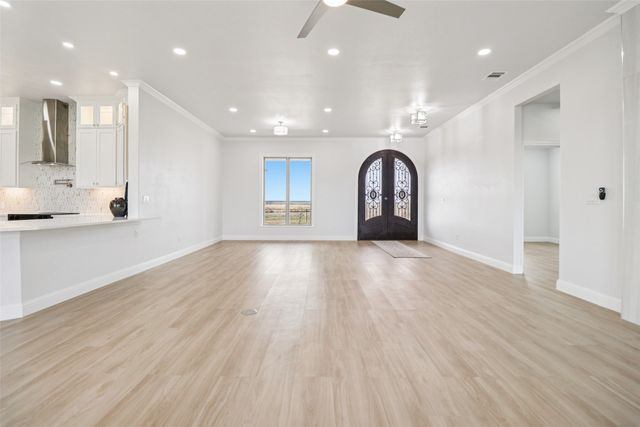 6721 County Road 1140, Leonard, TX 75452