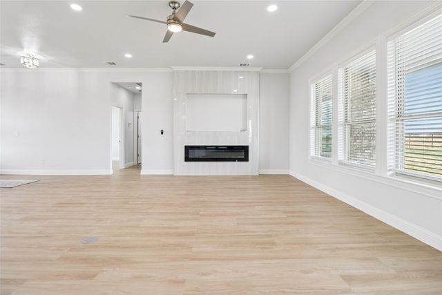 6721 County Road 1140, Leonard, TX 75452