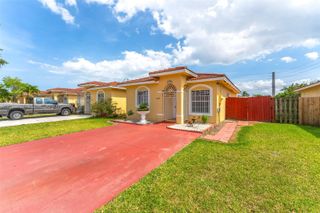 12266 SW 215th Ter, Miami, FL 33177