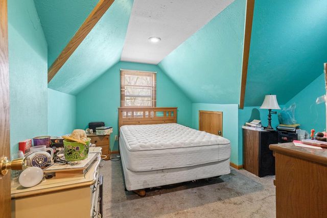 2809 E Armour AVENUE, Milwaukee, WI 53235